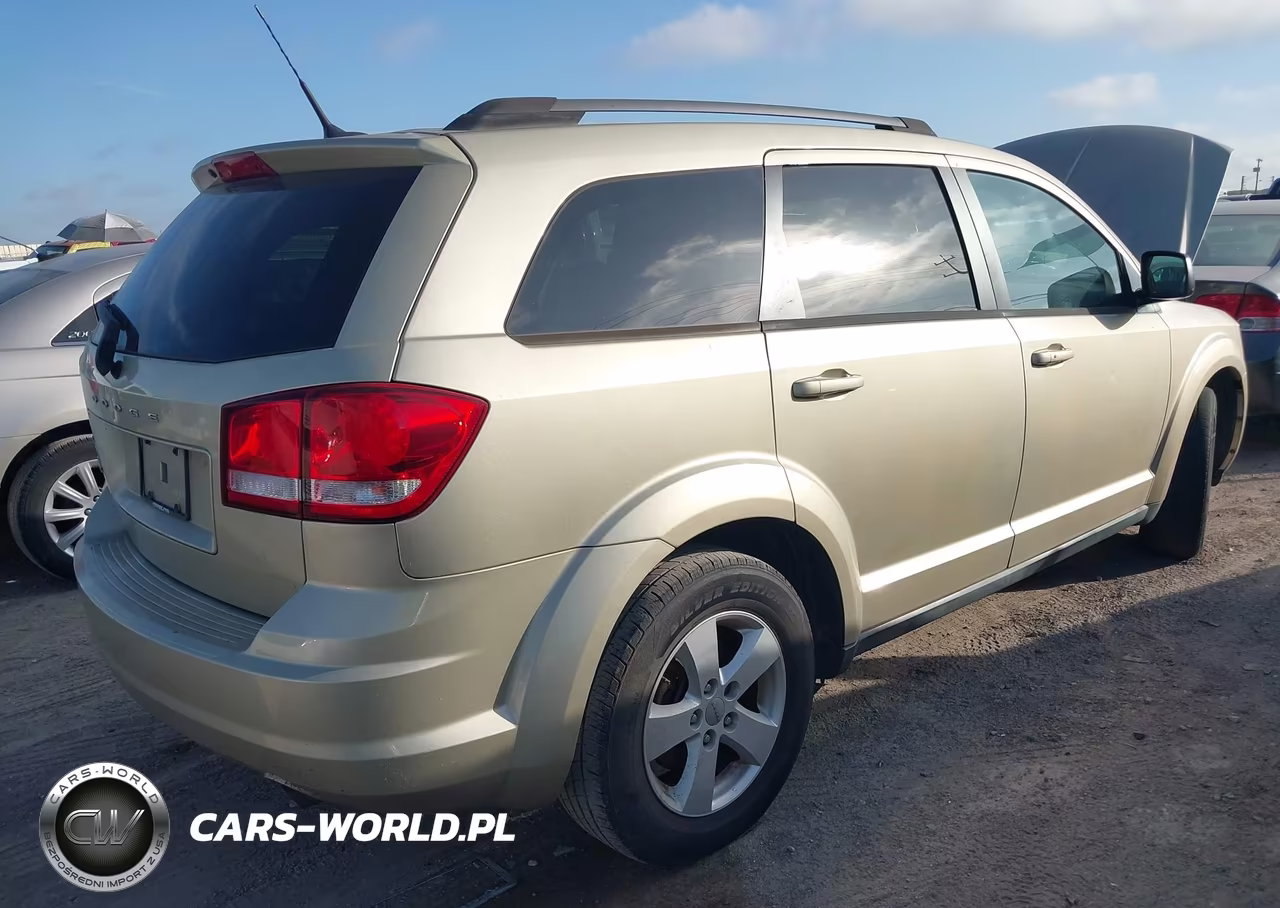 2011 Dodge Journey Express VIN:3D4PG4FB4BT526716 - 4