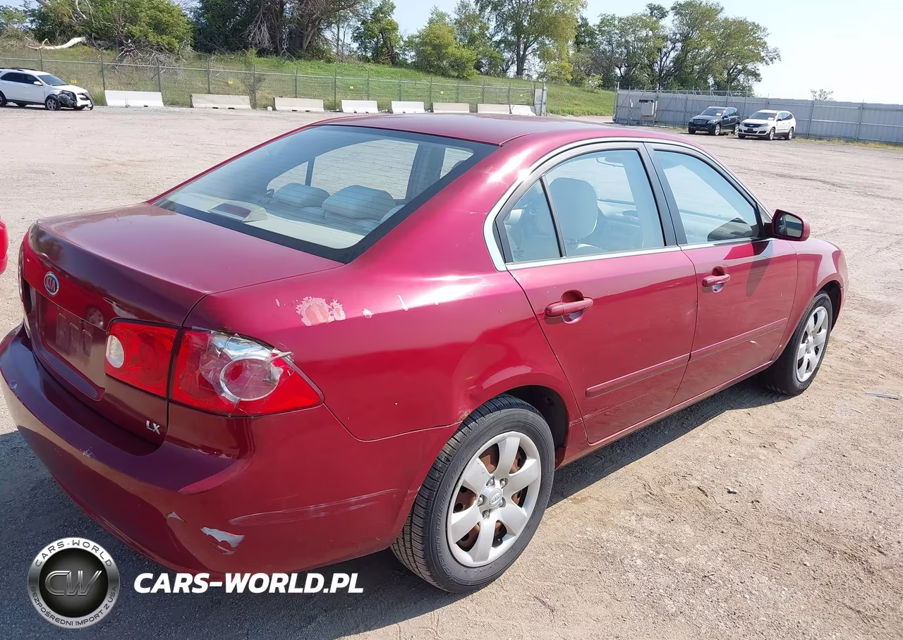 2007 Kia Optima Lx VIN:KNAGE123775152915 - 13