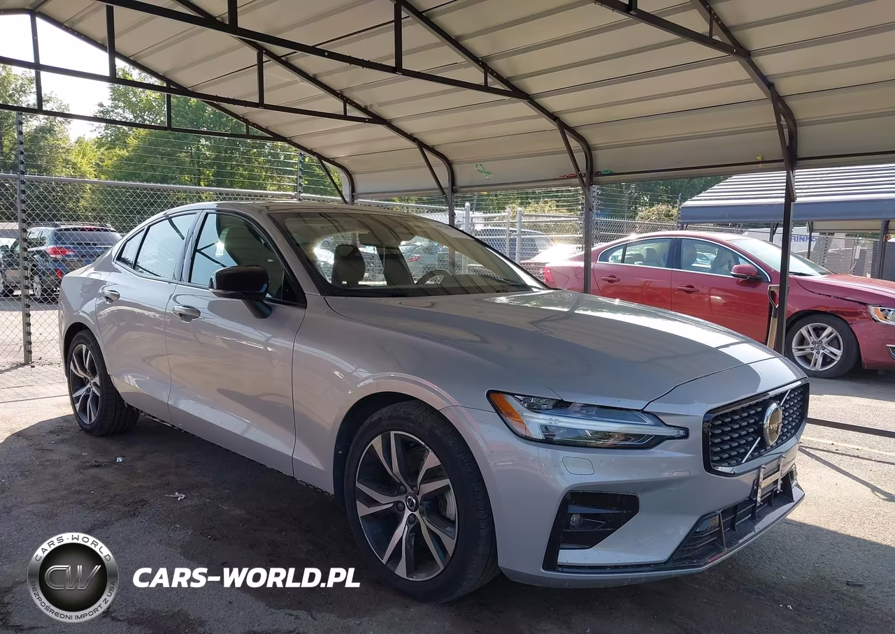 2025 Volvo S60 Core