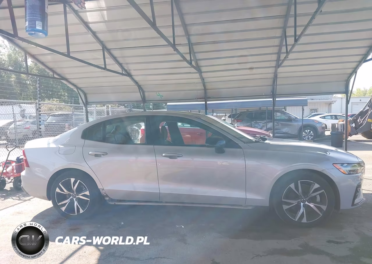 2025 Volvo S60 Core VIN:7JRL12GJ4SG362381 - 13