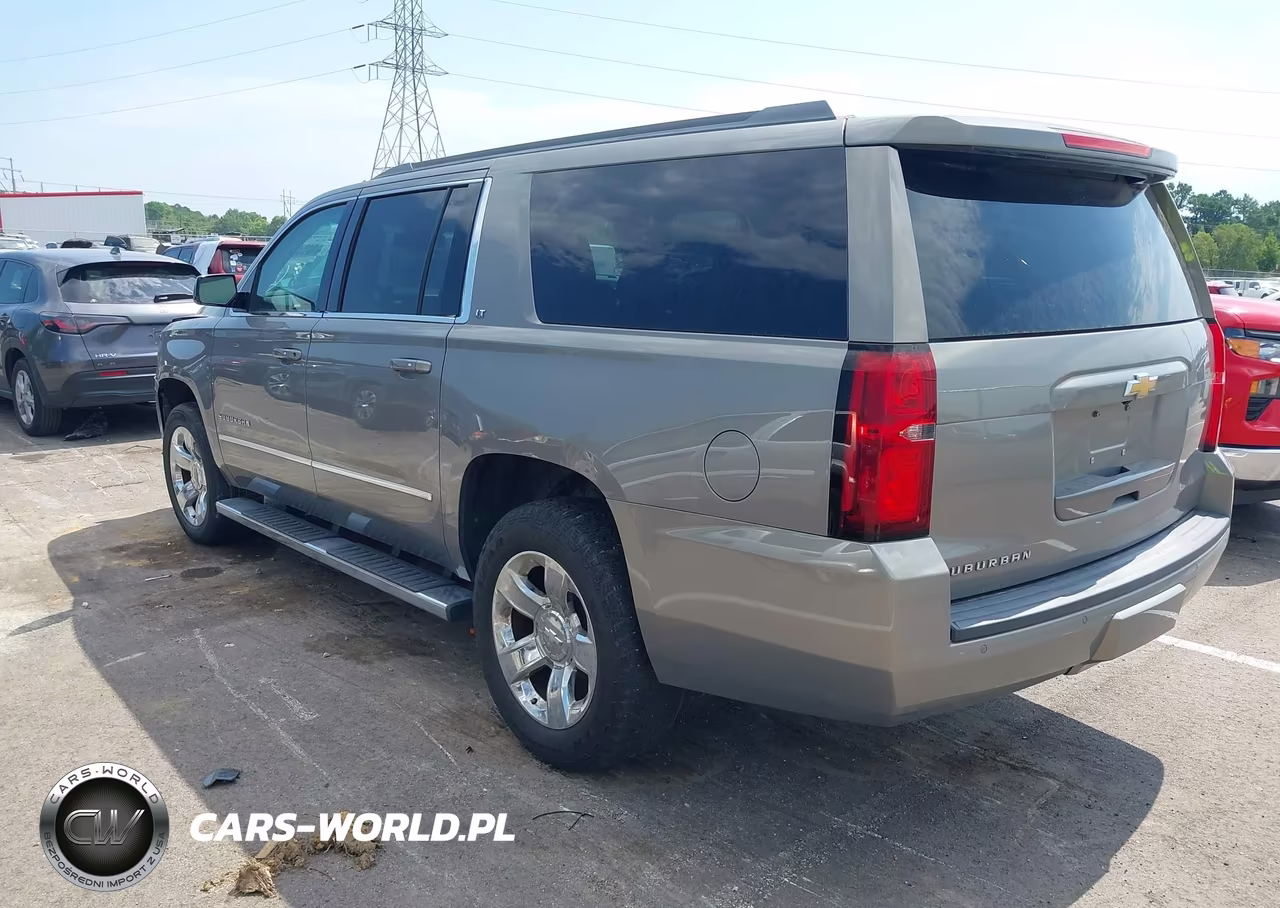 2017 Chevrolet Suburban C1500 Lt VIN:1GNSCHKCXHR310645 - 3