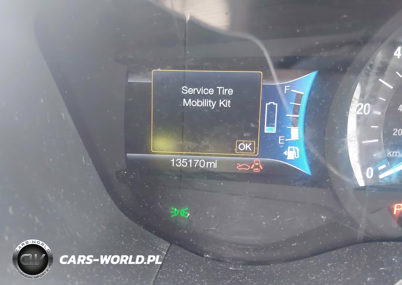 2018 Ford Fusion Hybrid Titanium VIN:3FA6P0RU8JR127811 - 15