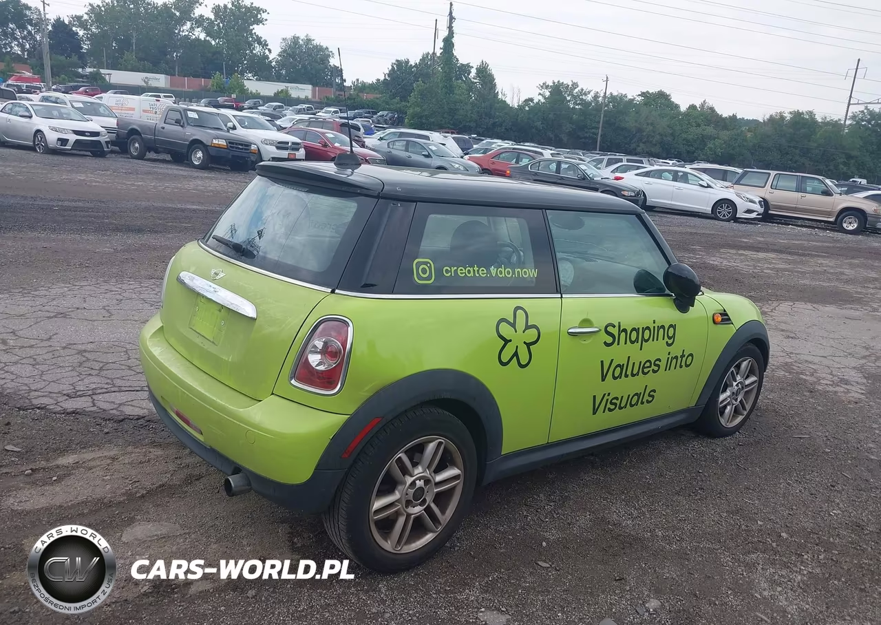 2012 Mini Cooper VIN:WMWSU3C52CT255884 - 4