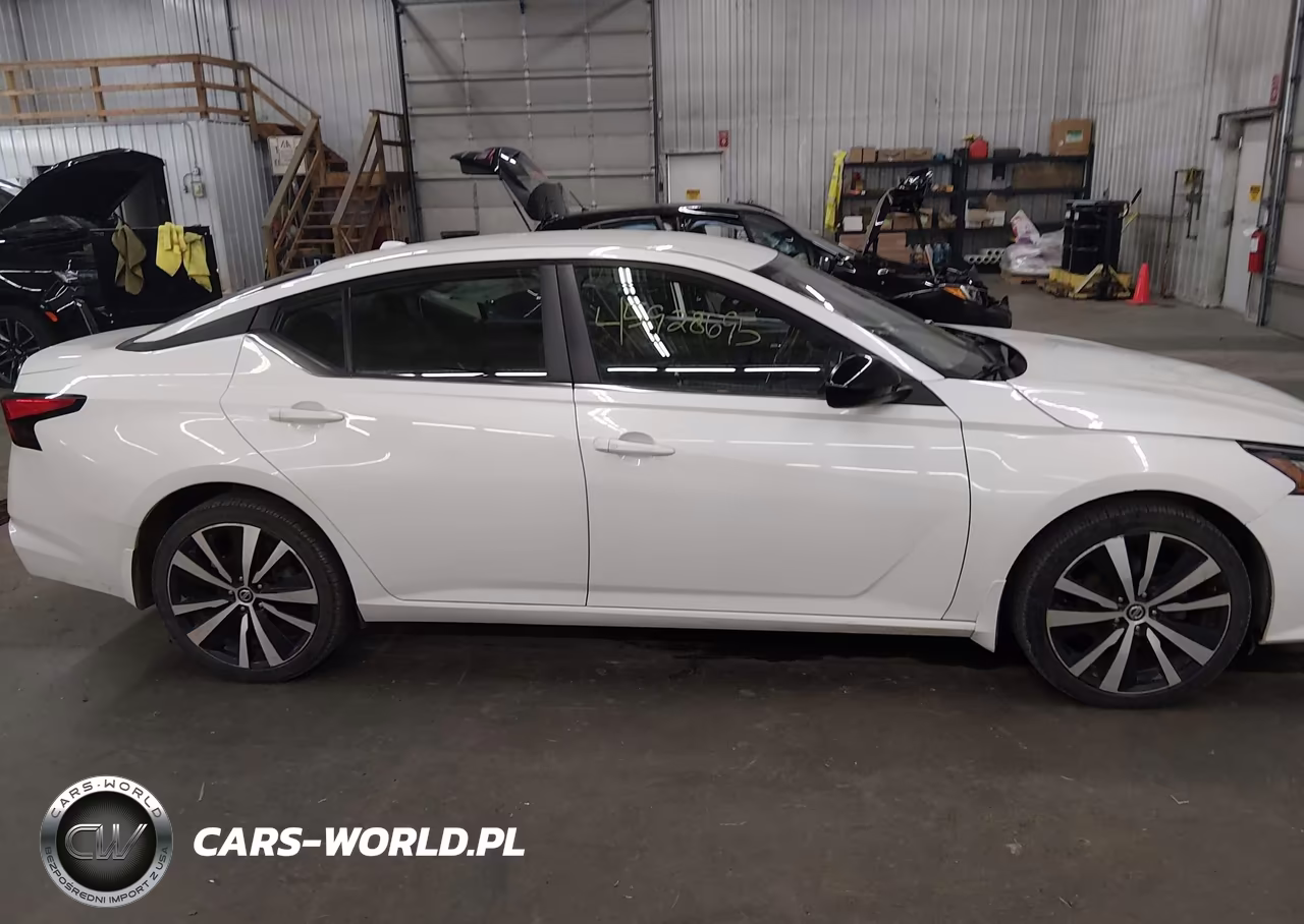 2020 Nissan Altima Sr Intelligent Awd VIN:1N4BL4CW5LC235591 - 13