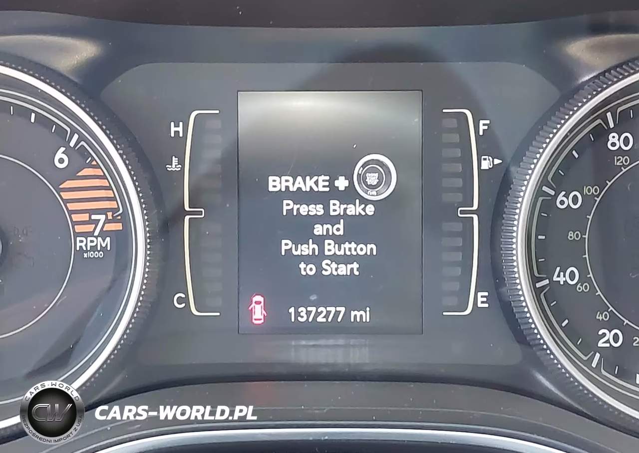 2019 Jeep Cherokee Latitude Plus Fwd VIN:1C4PJLLB0KD176150 - 14
