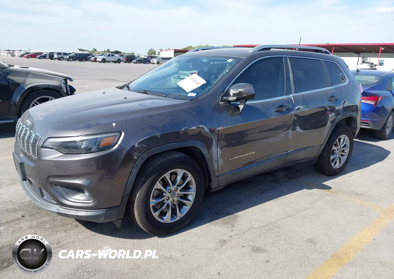 2019 Jeep Cherokee Latitude Plus Fwd VIN:1C4PJLLB0KD176150 - 2