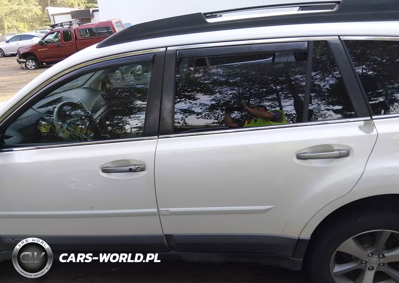 2013 Subaru Outback 3.6R Limited VIN:4S4BRDSC3D2311781 - 14
