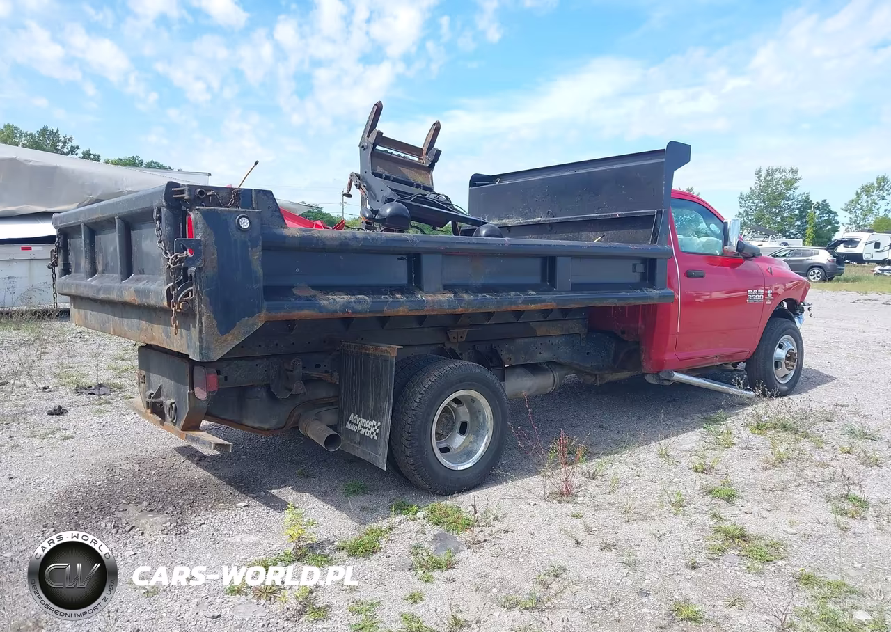 2016 Ram 3500 Chassis Tradesman-Slt VIN:3C7WRTBL8GG267940 - 4