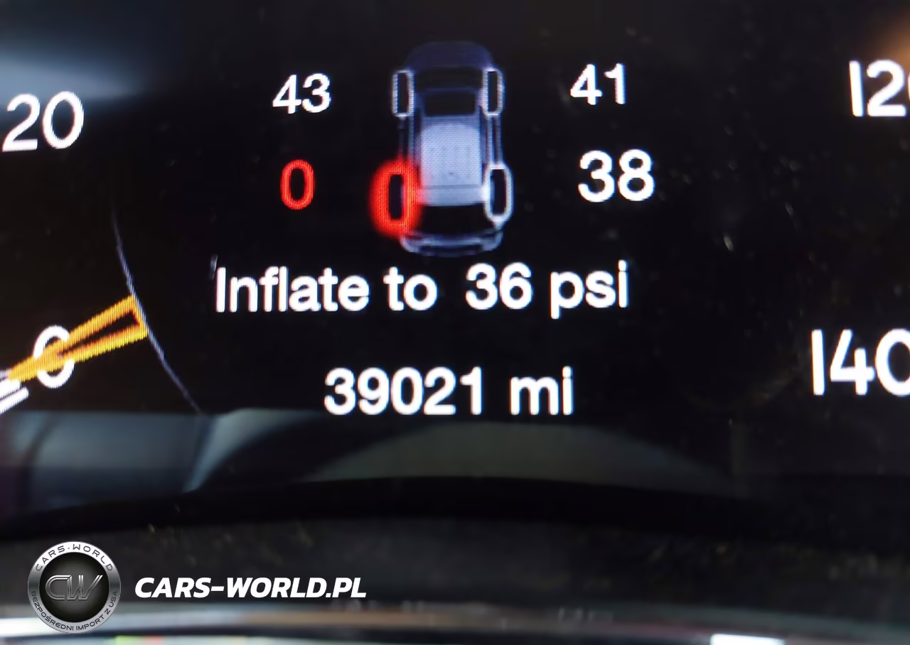 2020 Jeep Grand Cherokee Altitude 4X4 VIN:1C4RJFAG3LC272953 - 16