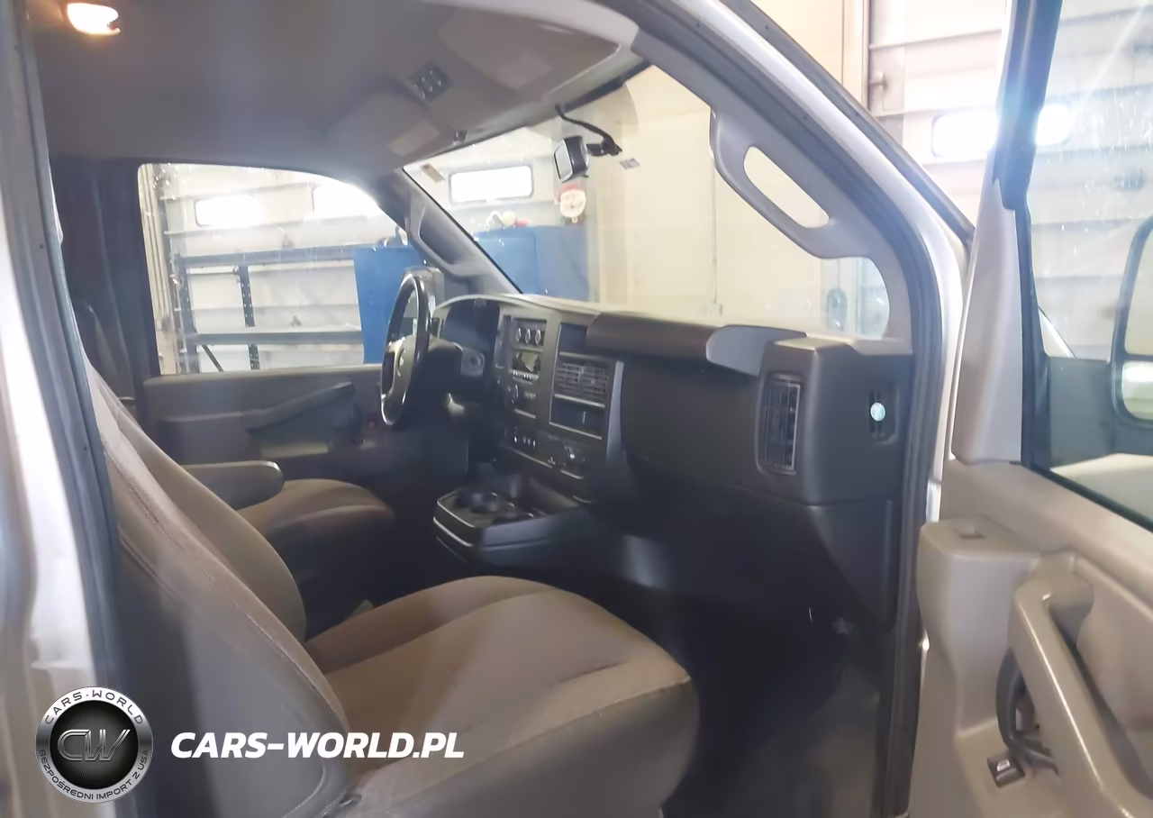 2018 Chevrolet Express 2500 Ls VIN:1GAWGEFG4J1289170 - 5