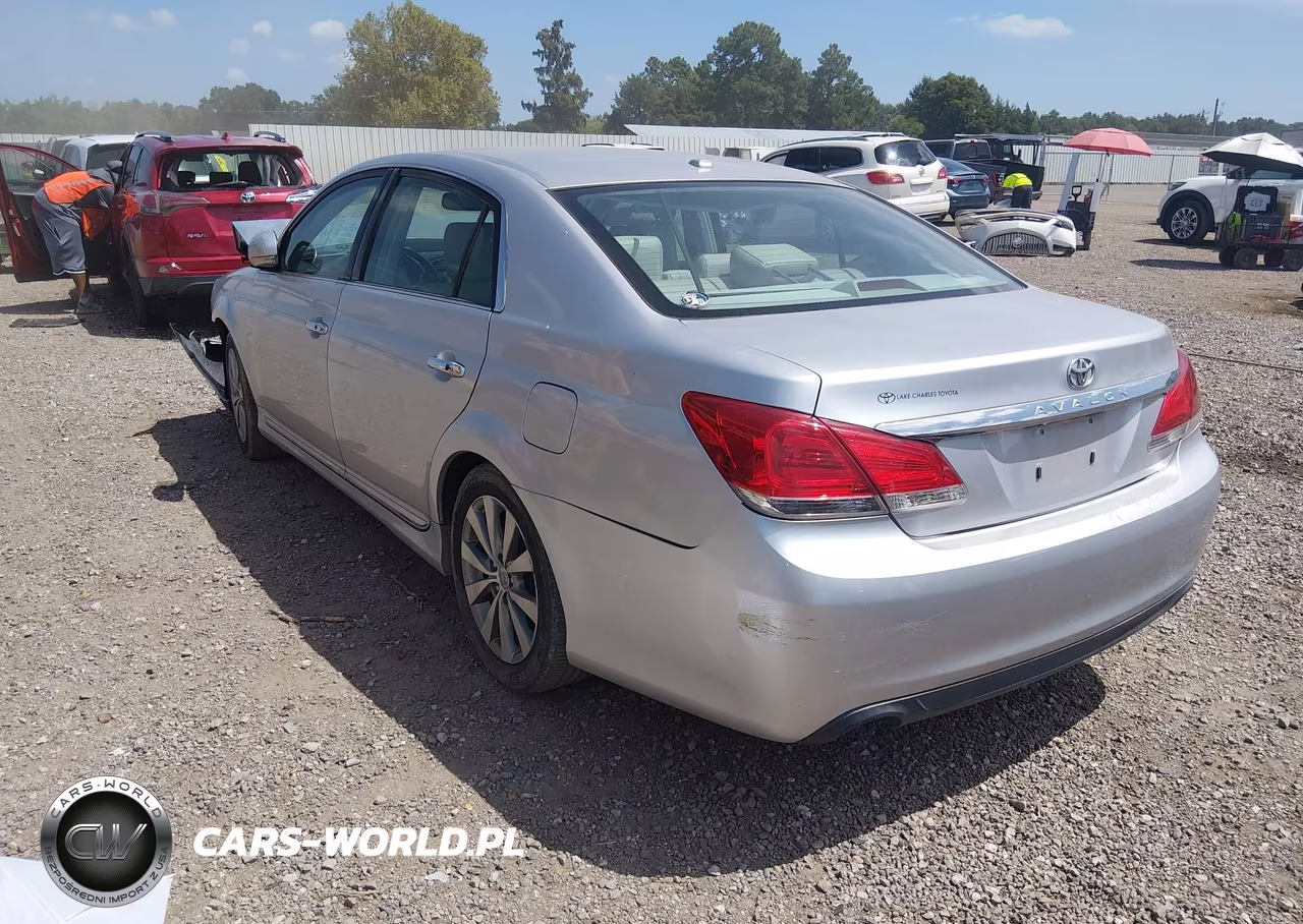 2011 Toyota Avalon Limited VIN:4T1BK3DBXBU390905 - 3
