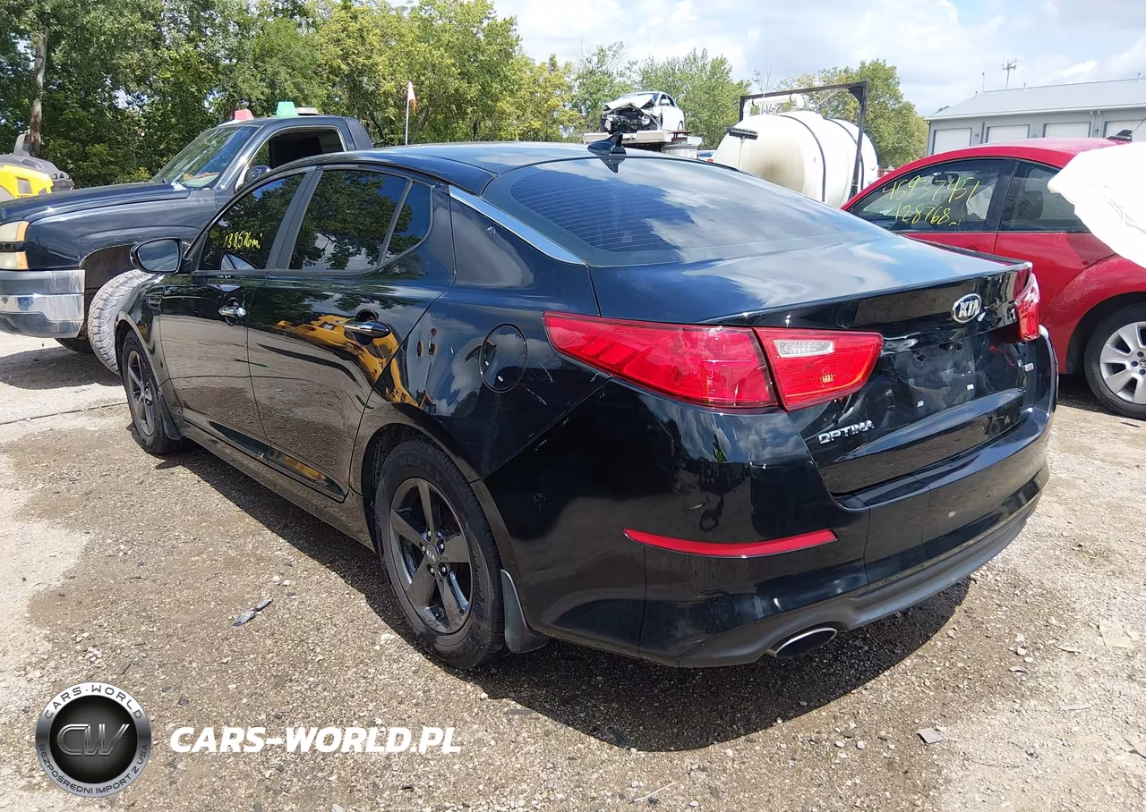 2015 Kia Optima Lx VIN:5XXGM4A78FG506236 - 3