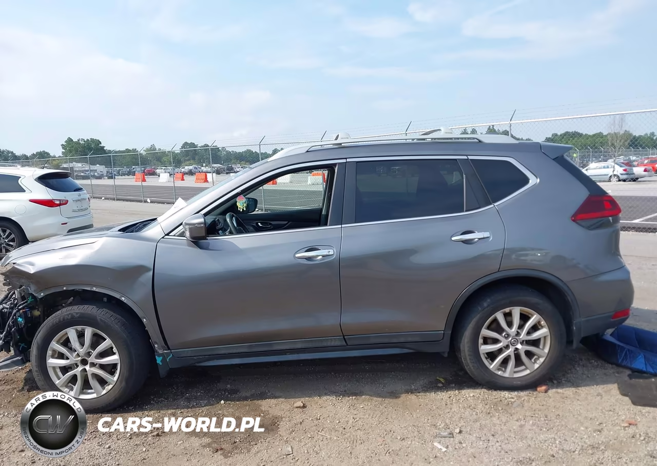 2019 Nissan Rogue S VIN:5N1AT2MT3KC844817 - 14