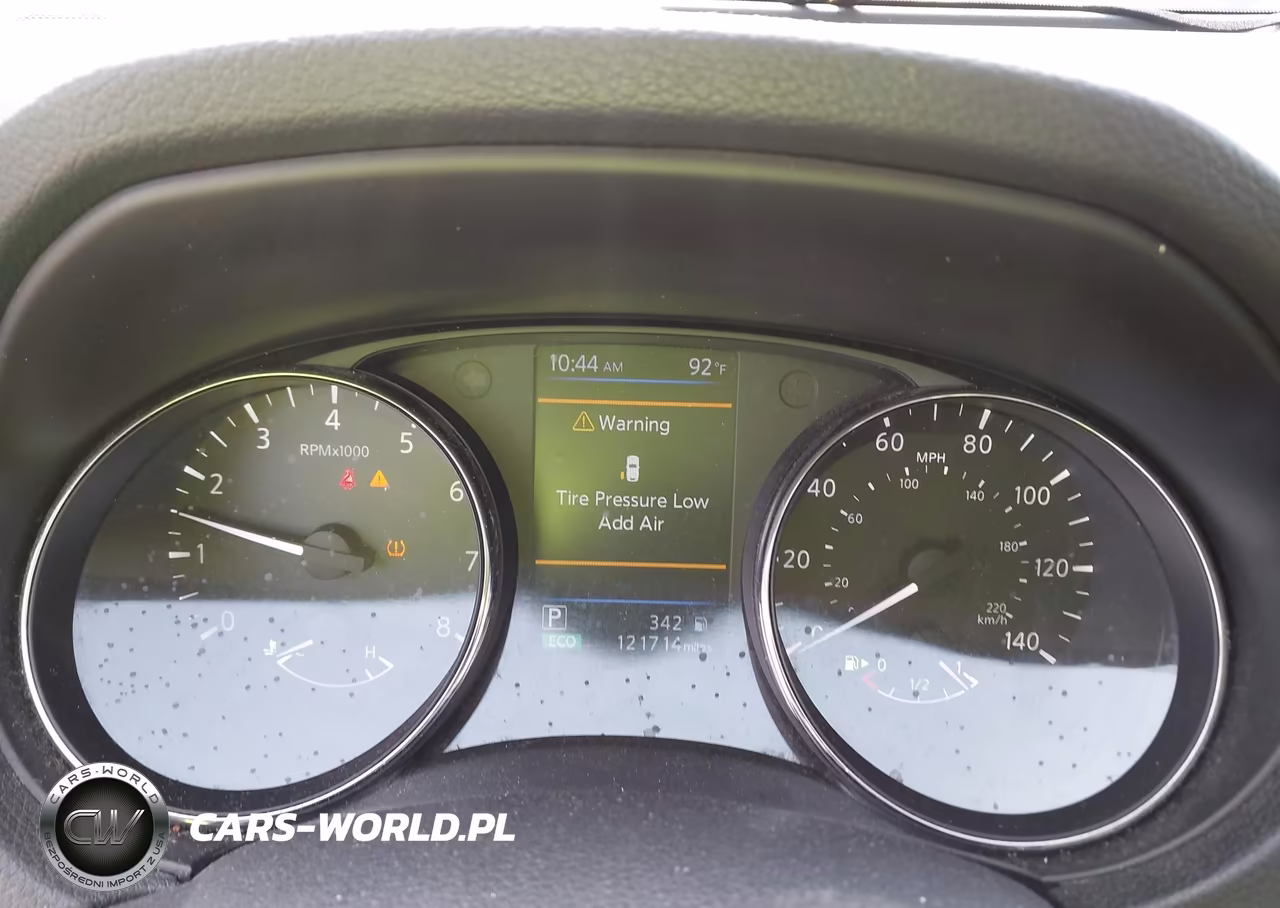 2019 Nissan Rogue S VIN:5N1AT2MT3KC844817 - 7