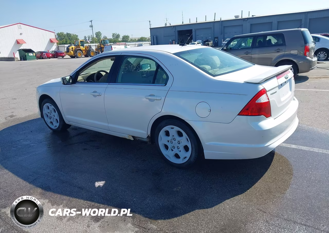 2011 Ford Fusion Se VIN:3FAHP0HAXBR138990 - 3