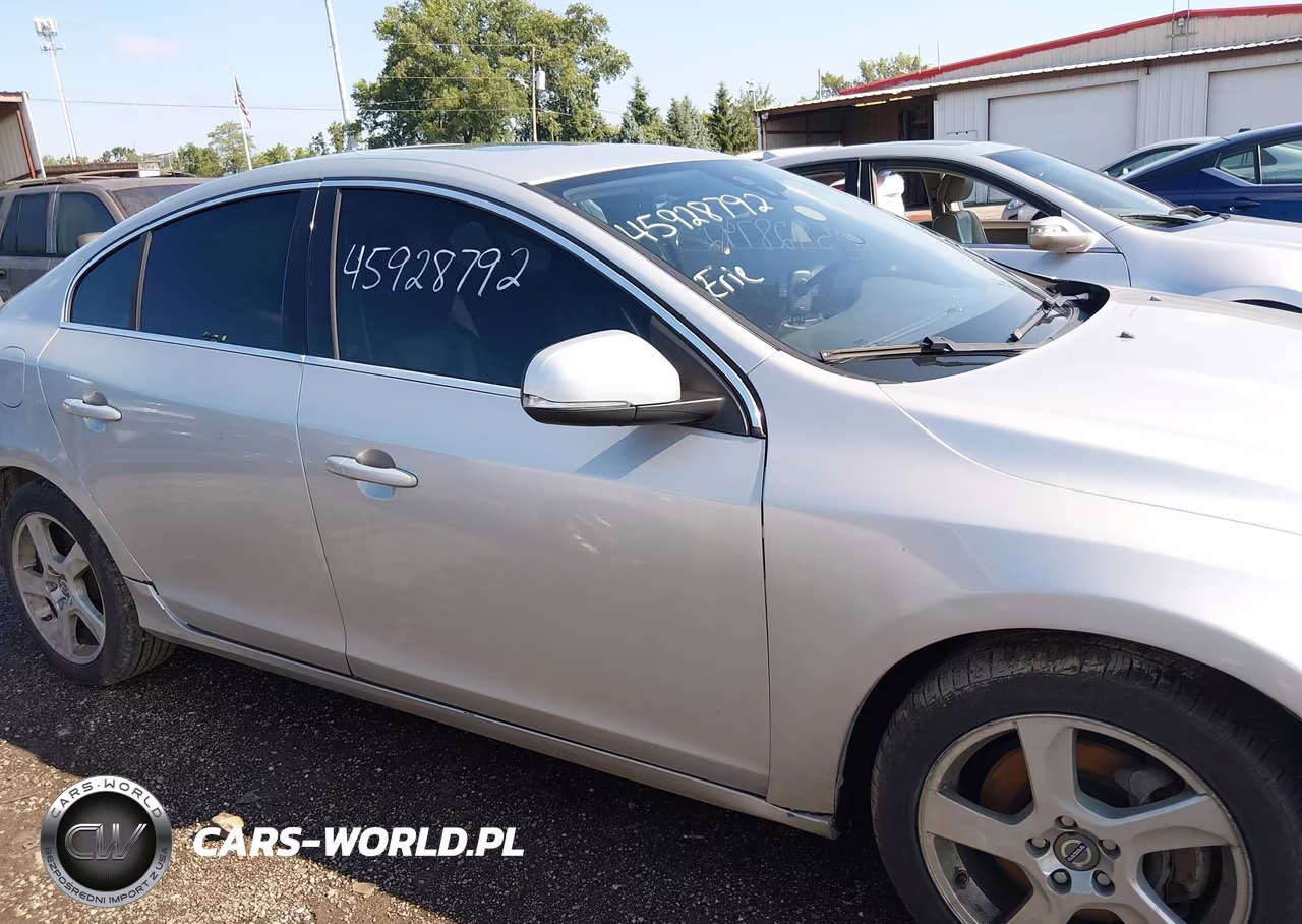 2012 Volvo S60 T5 VIN:YV1622FS6C2096857 - 13