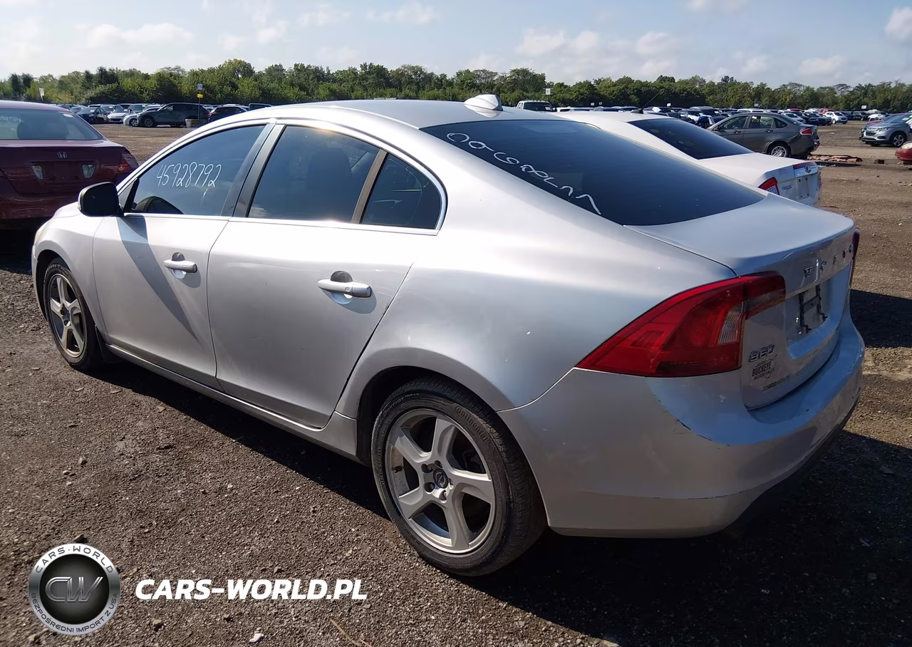 2012 Volvo S60 T5 VIN:YV1622FS6C2096857 - 3