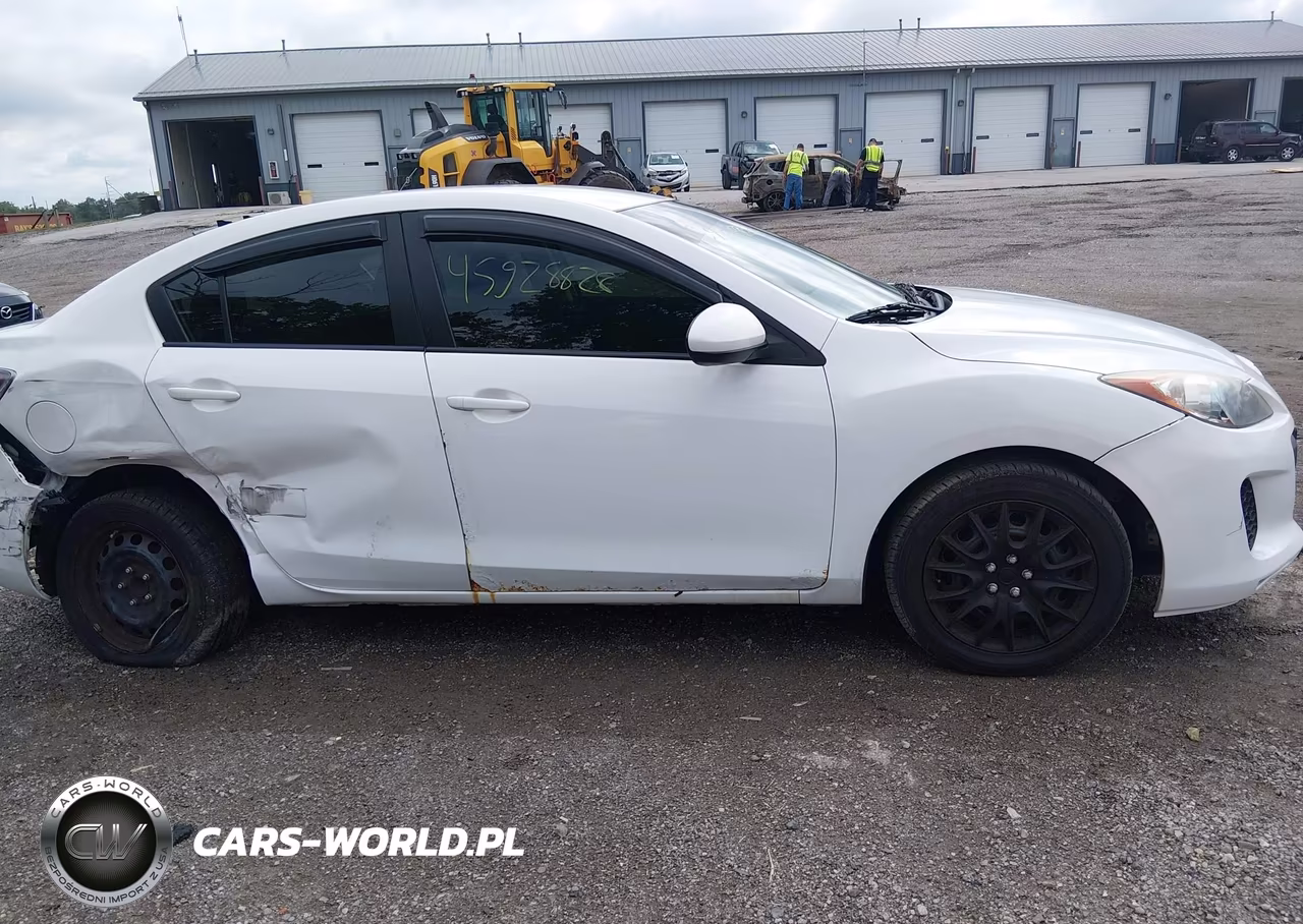 2013 Mazda Mazda3 I Sport VIN:JM1BL1U70D1829907 - 13
