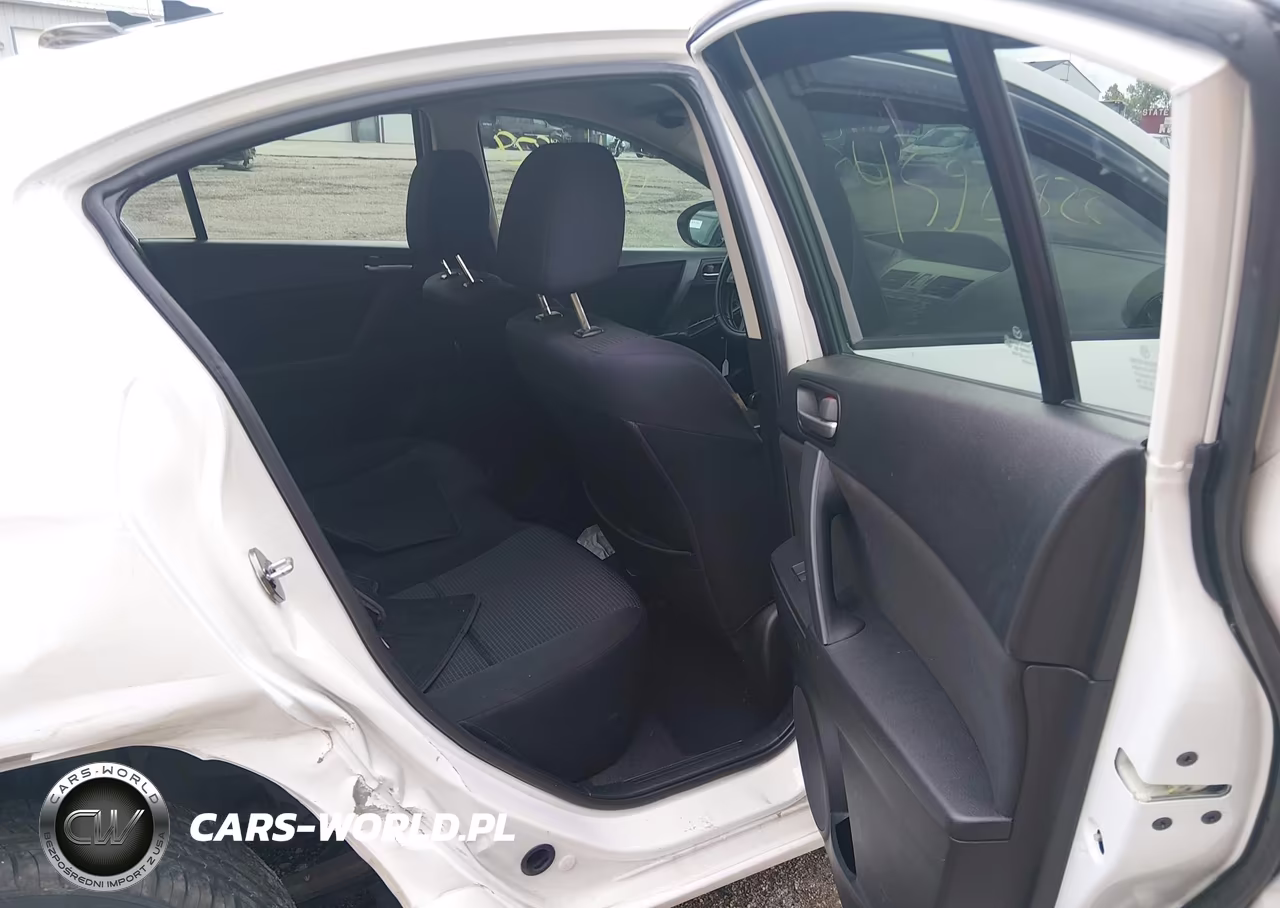 2013 Mazda Mazda3 I Sport VIN:JM1BL1U70D1829907 - 8