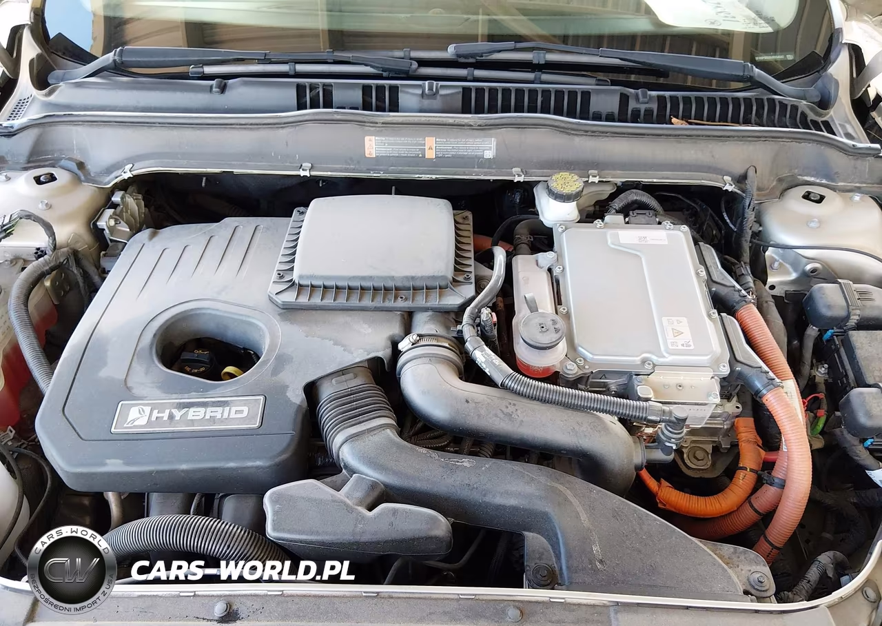 2018 Ford Fusion Hybrid S VIN:3FA6P0UU9JR254347 - 10