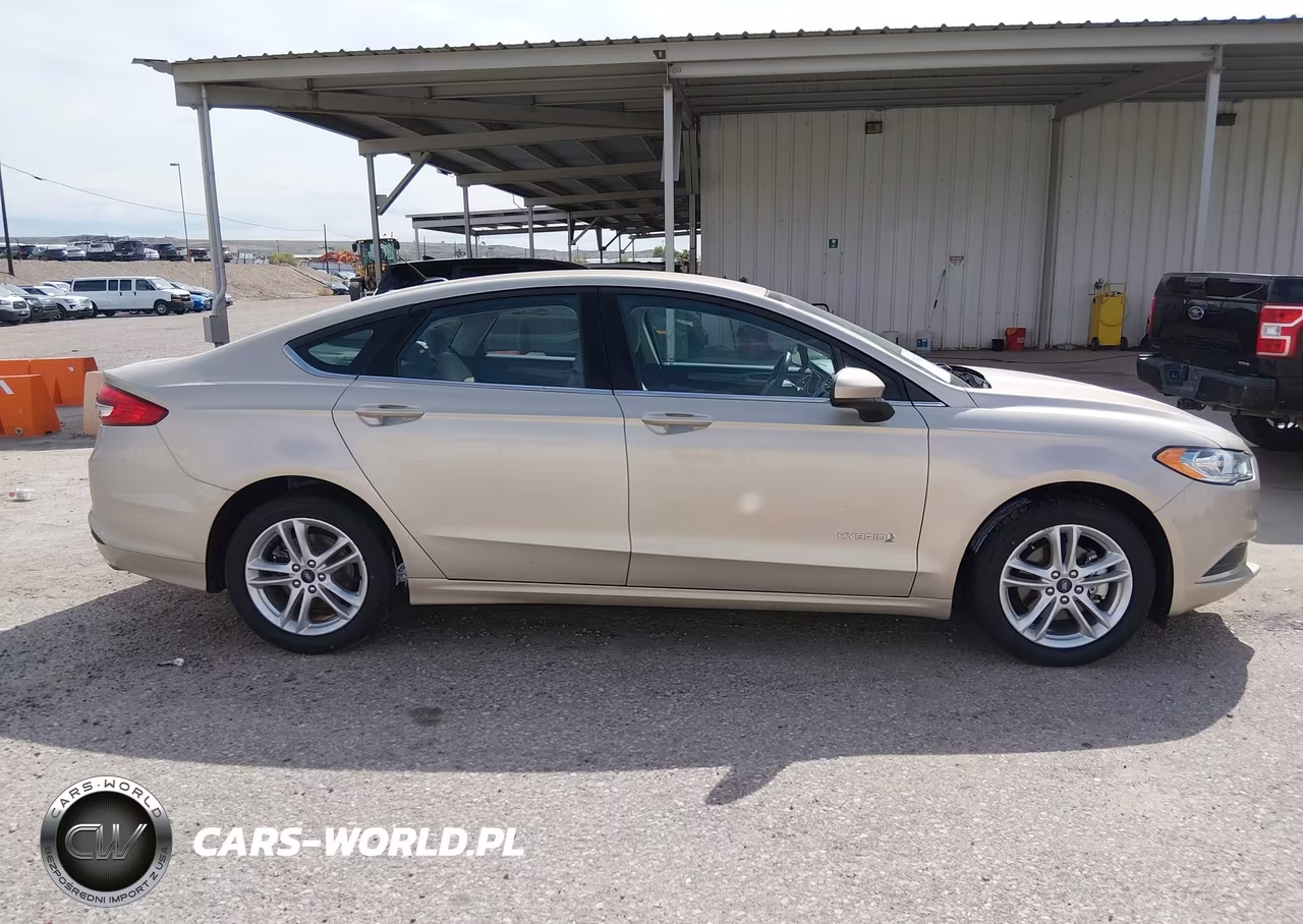 2018 Ford Fusion Hybrid S VIN:3FA6P0UU9JR254347 - 13