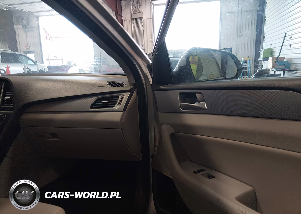 2019 Hyundai Sonata Sel VIN:5NPE34AF7KH743414 - 5