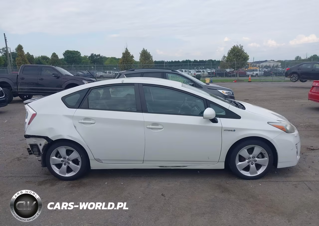 2010 Toyota Prius V VIN:JTDKN3DU9A0141272 - 14