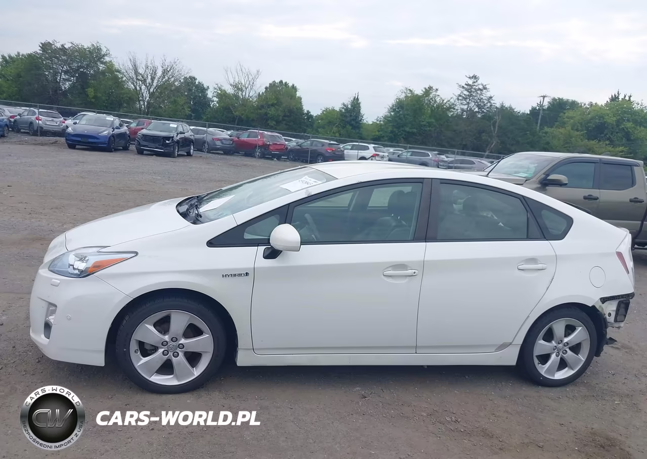 2010 Toyota Prius V VIN:JTDKN3DU9A0141272 - 15