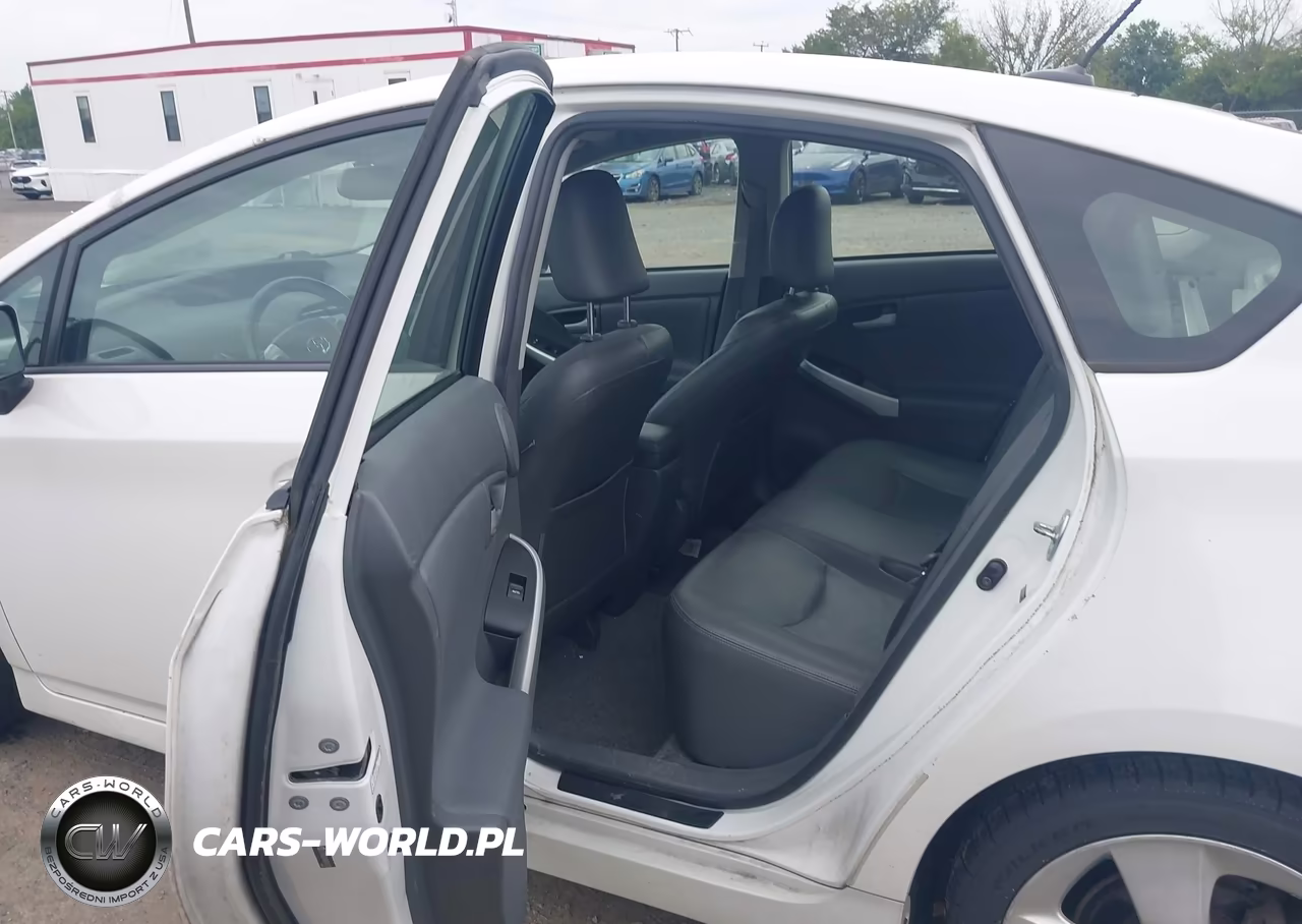 2010 Toyota Prius V VIN:JTDKN3DU9A0141272 - 8