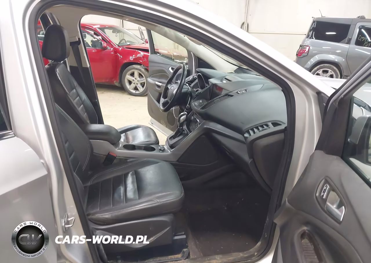 2016 Ford Escape Se VIN:1FMCU9GX5GUC86709 - 5