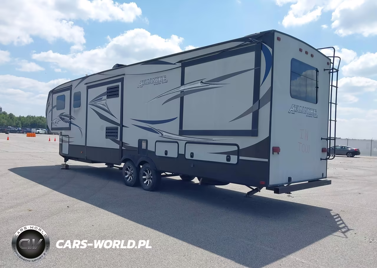 2016 Keystone Rv Fifth Wheel VIN:4YDF38021GE760093 - 3