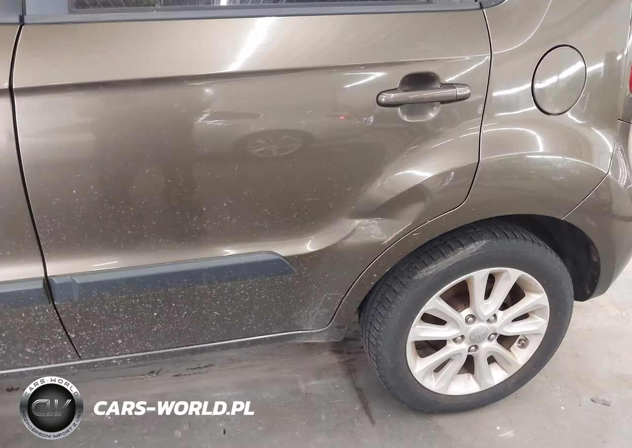 2012 Kia Soul + VIN:KNDJT2A60C7374856 - 6