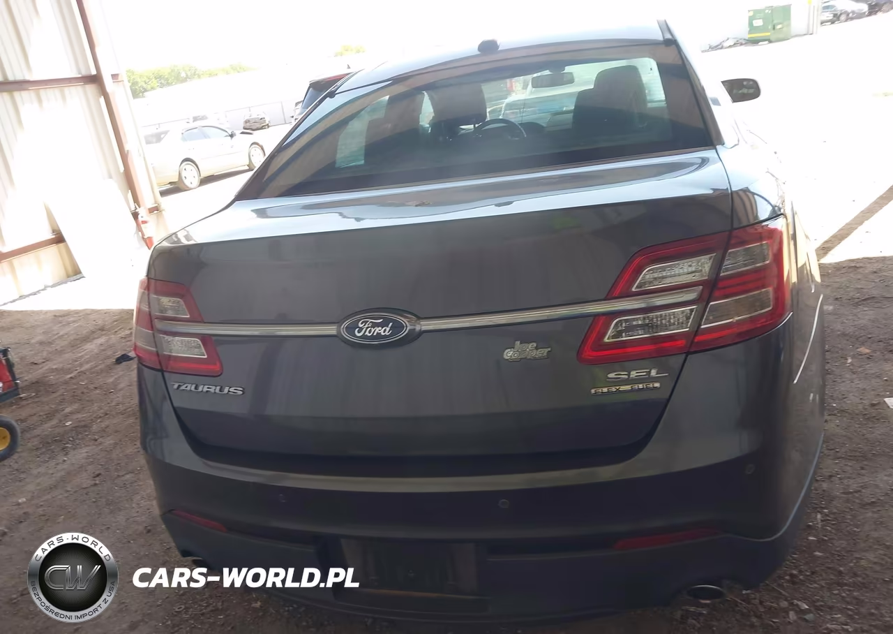 2018 Ford Taurus Sel VIN:1FAHP2E8XJG113932 - 16