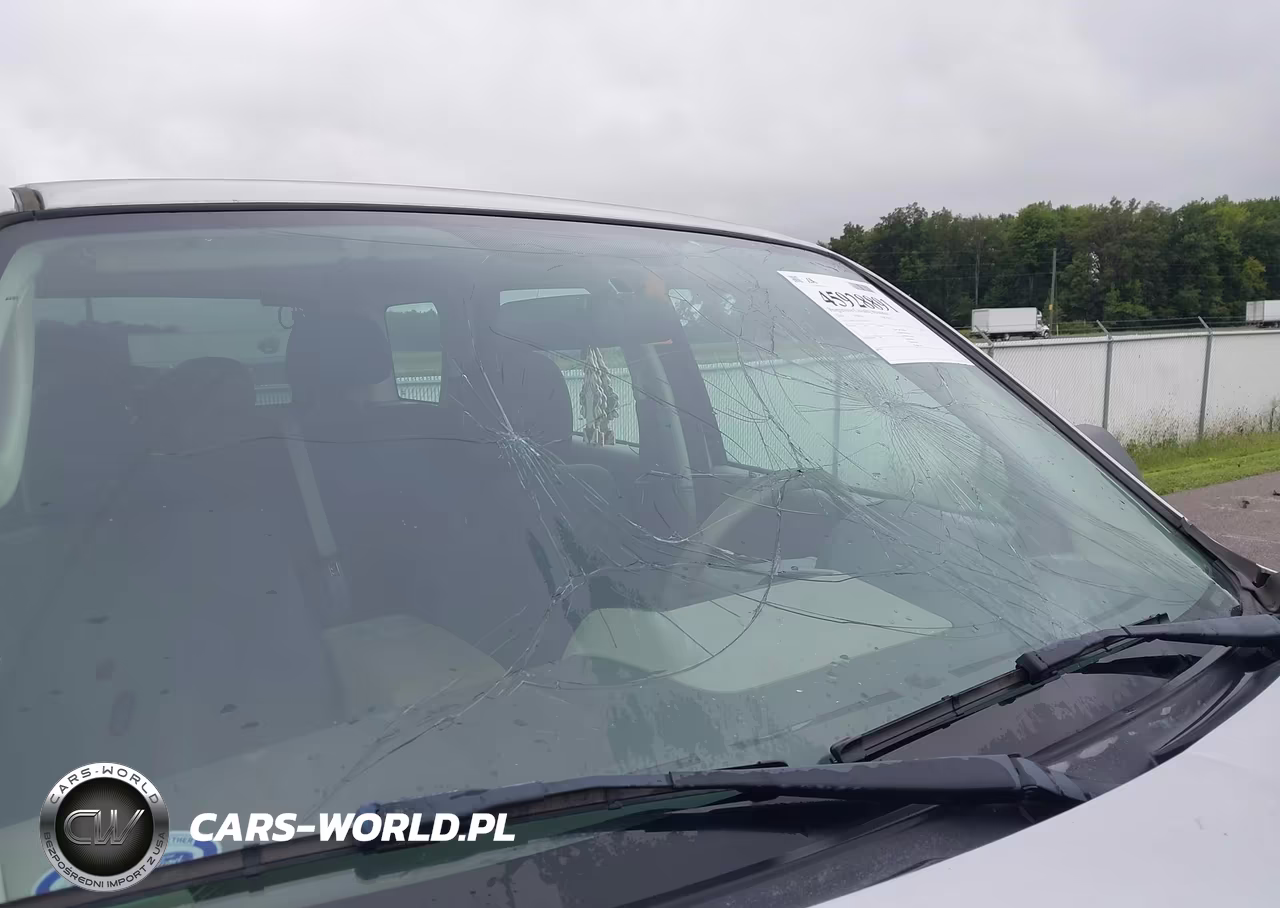 2010 Ford Escape Xls VIN:1FMCU9C72AKD33557 - 12