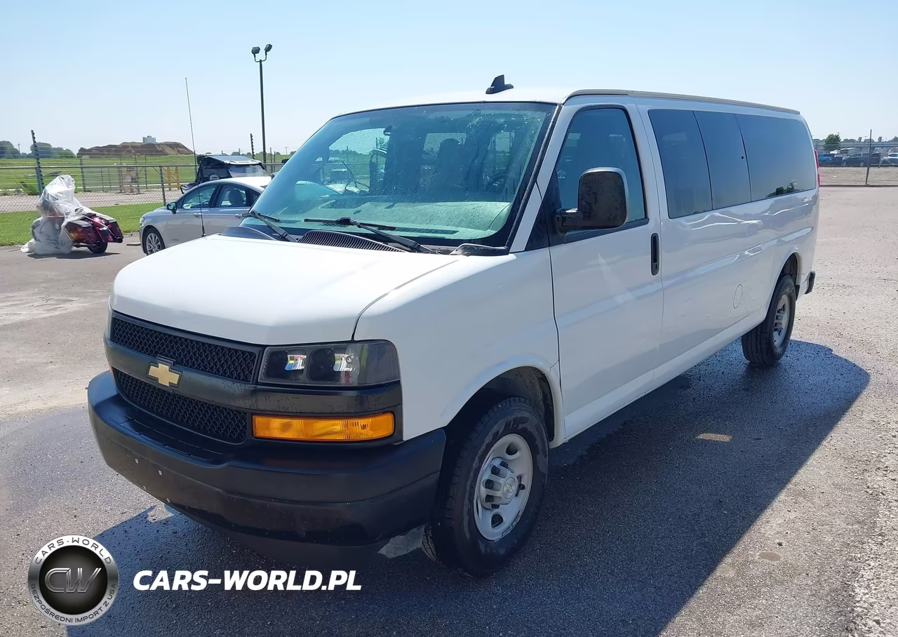 2021 Chevrolet Express Passenger Rwd 3500 Extended Wheelbase Ls VIN:1GAZGNFP9M1153117 - 2