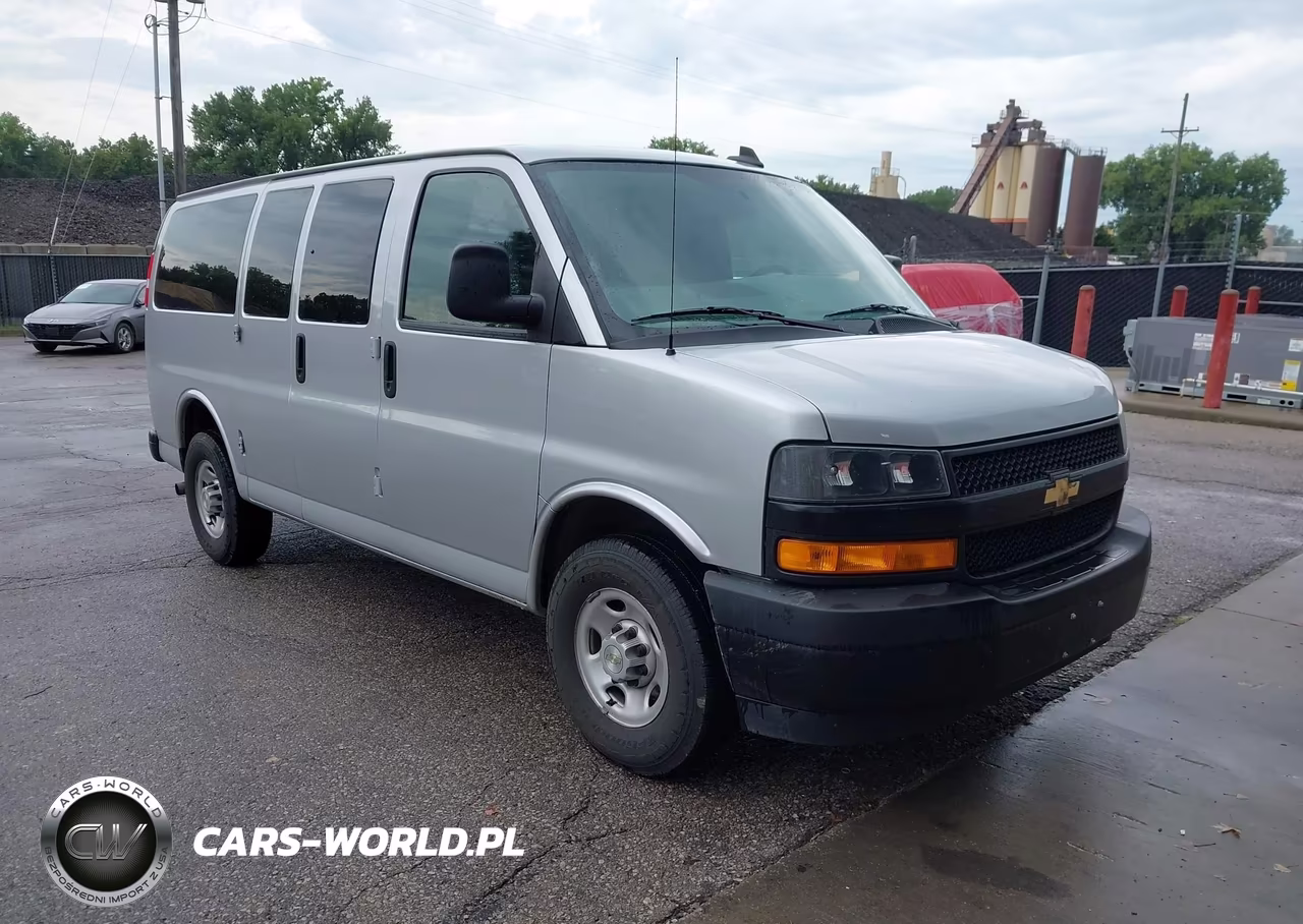 2024 Chevrolet Express Passenger Rwd 2500 Regular Wheelbase Ls VIN:1GAWGEFP7R1158116 - 1