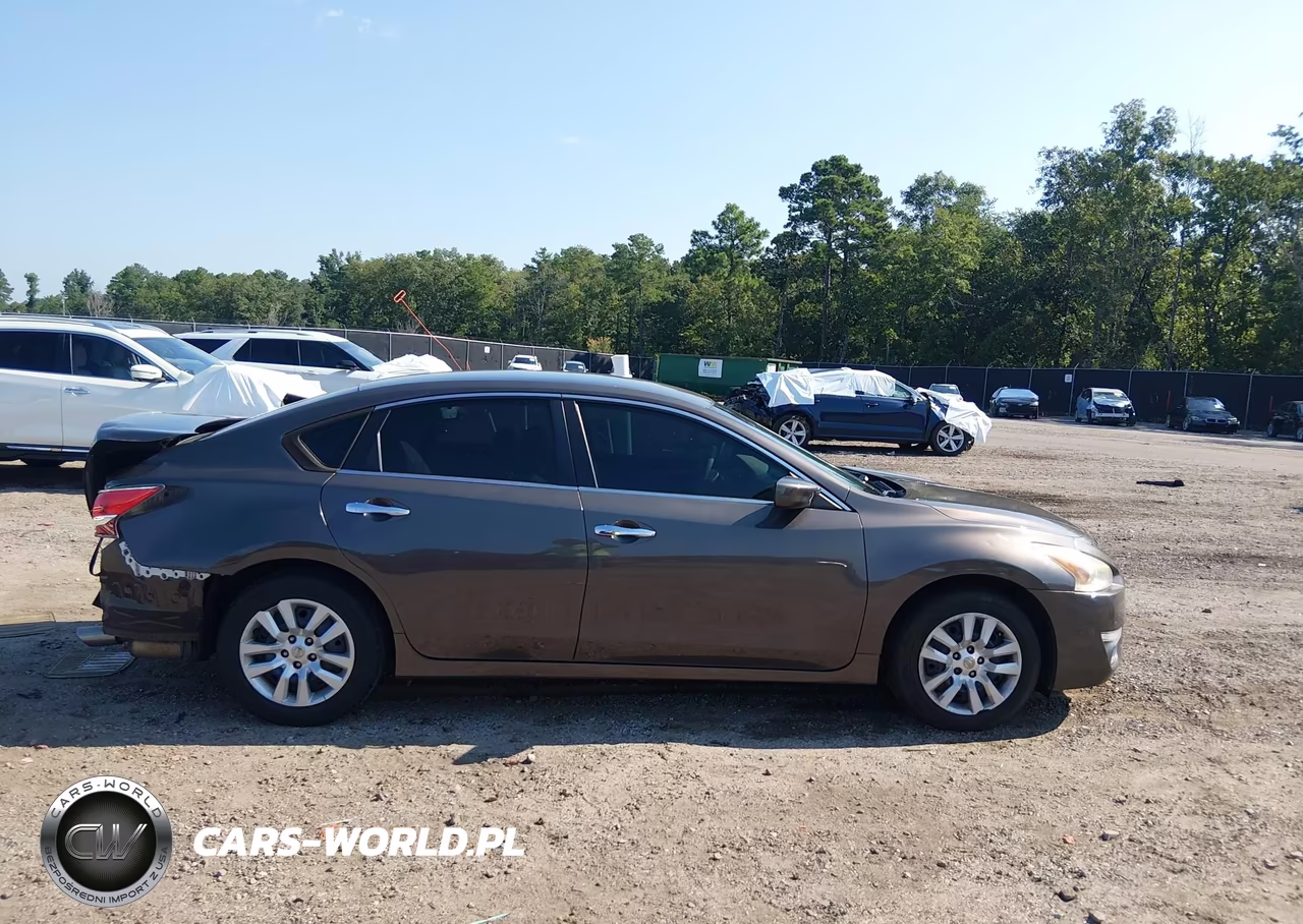 2014 Nissan Altima 2.5 S VIN:1N4AL3AP3EC121240 - 13
