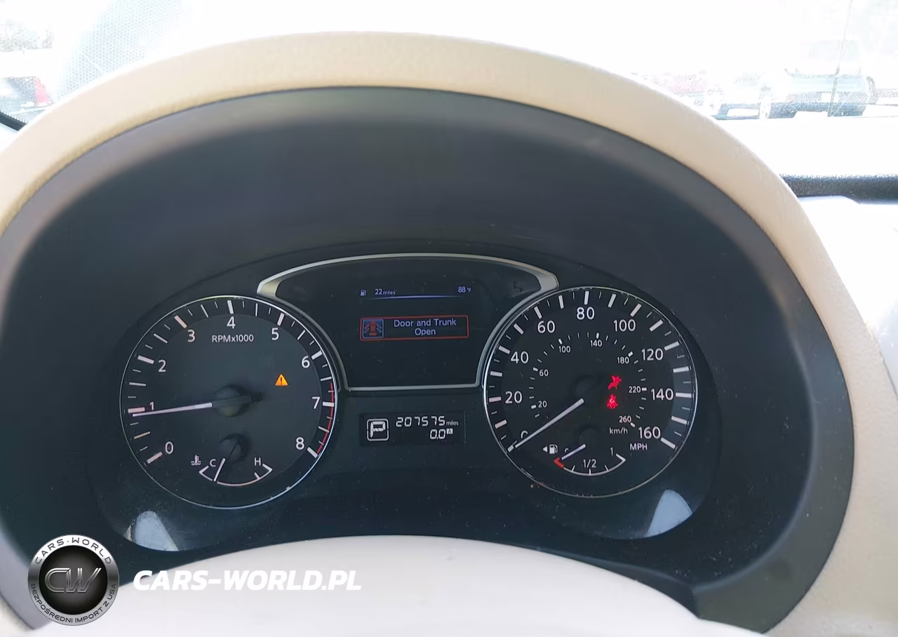 2014 Nissan Altima 2.5 S VIN:1N4AL3AP3EC121240 - 7