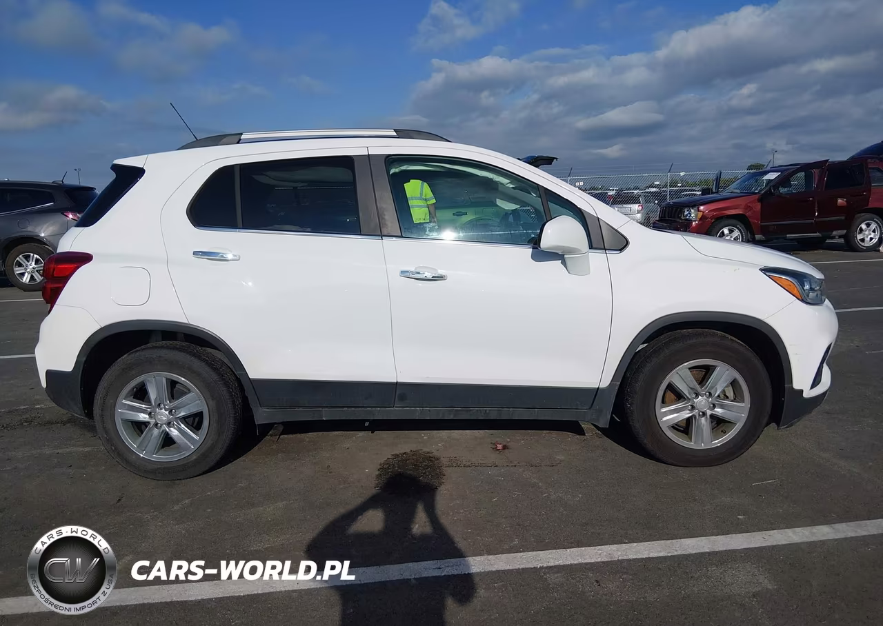 2020 Chevrolet Trax Fwd Lt VIN:3GNCJLSB9LL329837 - 13
