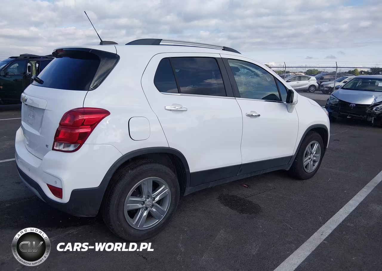 2020 Chevrolet Trax Fwd Lt VIN:3GNCJLSB9LL329837 - 4