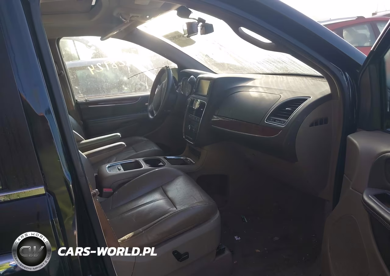 2012 Chrysler Town & Country Limited VIN:2C4RC1GG4CR133698 - 5