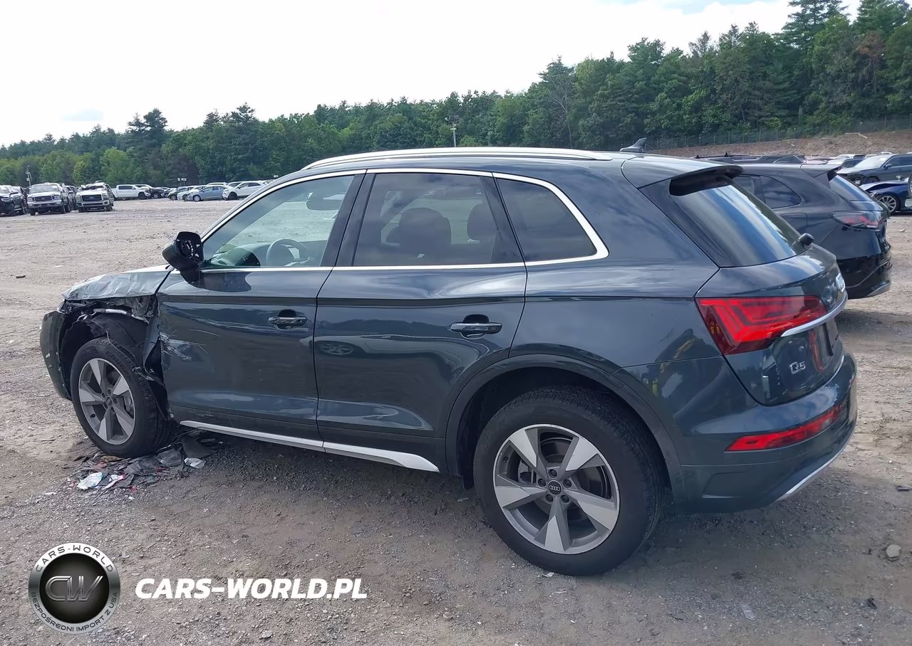 2023 Audi Q5 Premium Plus 40 Tfsi Quattro S Tronic VIN:WA1BBAFY1P2154327 - 3