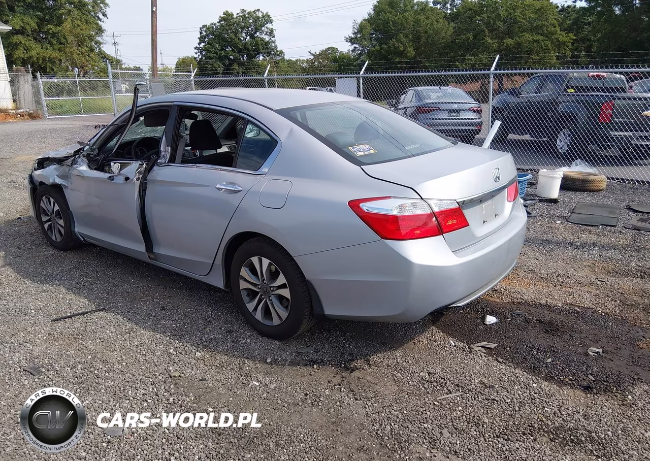2015 Honda Accord Lx VIN:1HGCR2F32FA109502 - 3