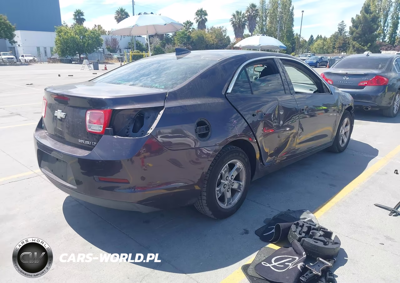 2015 Chevrolet Malibu 1Lt VIN:1G11C5SLXFF195961 - 4