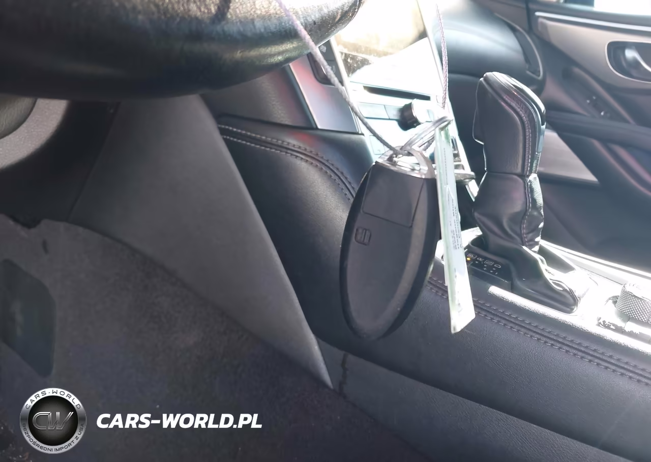 2017 Infiniti Q60 3.0T Premium VIN:JN1EV7EK7HM360500 - 11