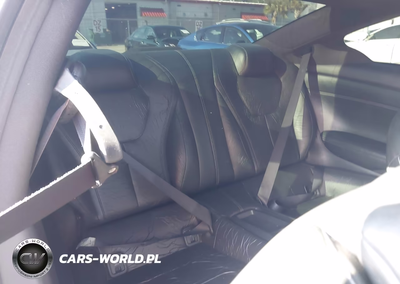 2017 Infiniti Q60 3.0T Premium VIN:JN1EV7EK7HM360500 - 8