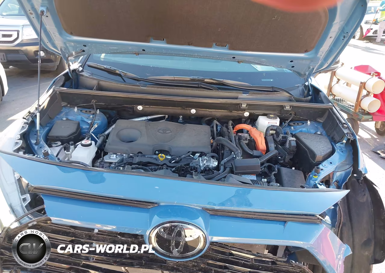 2025 Toyota Rav4 Xse VIN:4T3E6RFV1SU198629 - 10