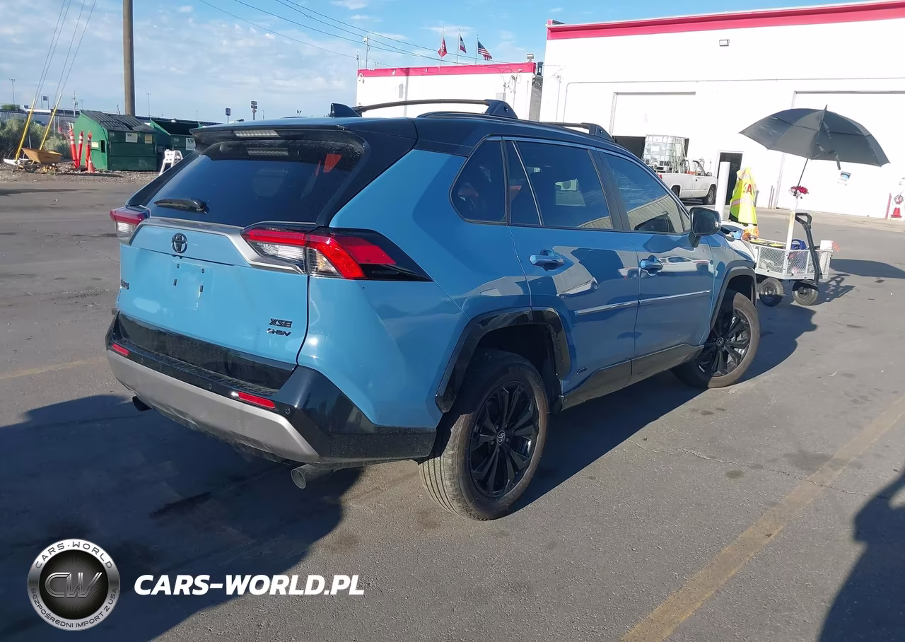 2025 Toyota Rav4 Xse VIN:4T3E6RFV1SU198629 - 4