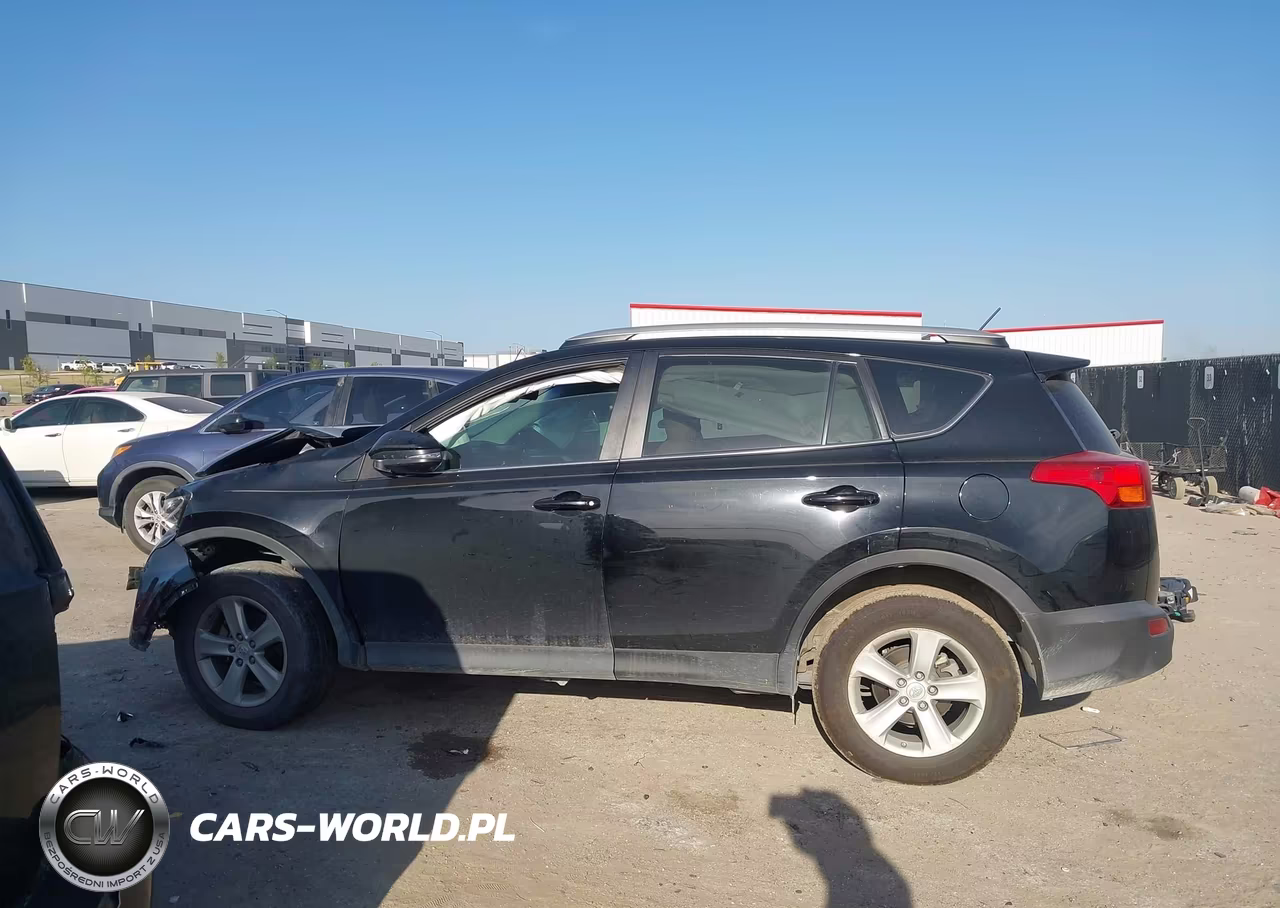 2014 Toyota Rav4 Xle VIN:2T3WFREV7EW118079 - 13