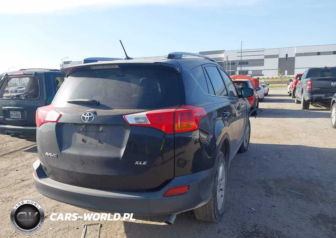 2014 Toyota Rav4 Xle VIN:2T3WFREV7EW118079 - 4